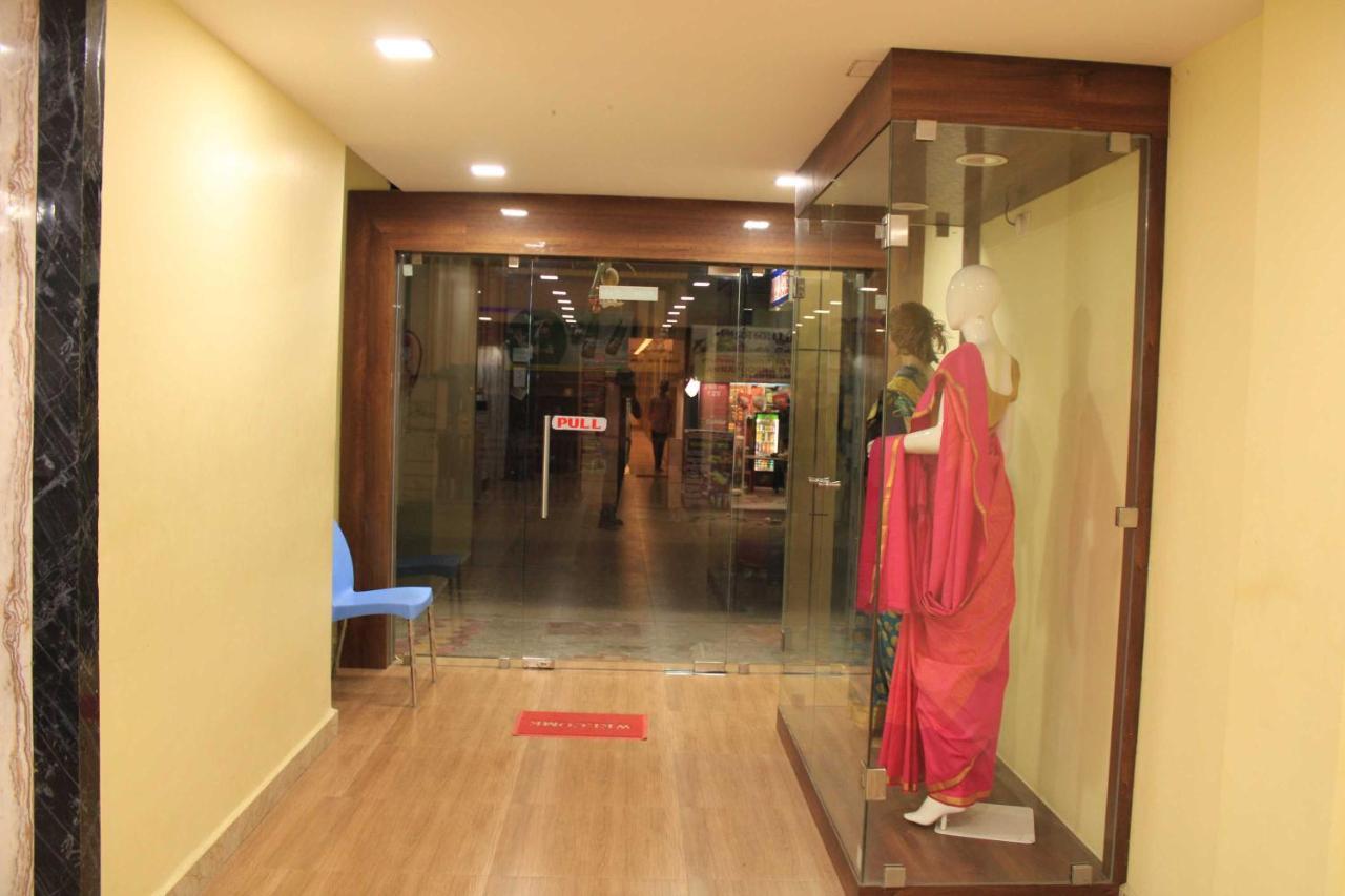 Hotel Adhi Residency - Cleanliness&Friendliness Room VL Vardharaja Temple Kanchipuram Exterior foto
