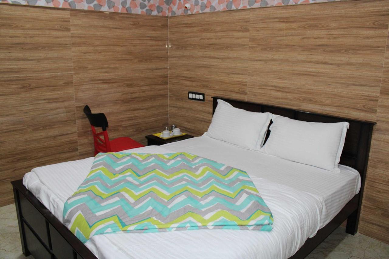 Hotel Adhi Residency - Cleanliness&Friendliness Room VL Vardharaja Temple Kanchipuram Exterior foto